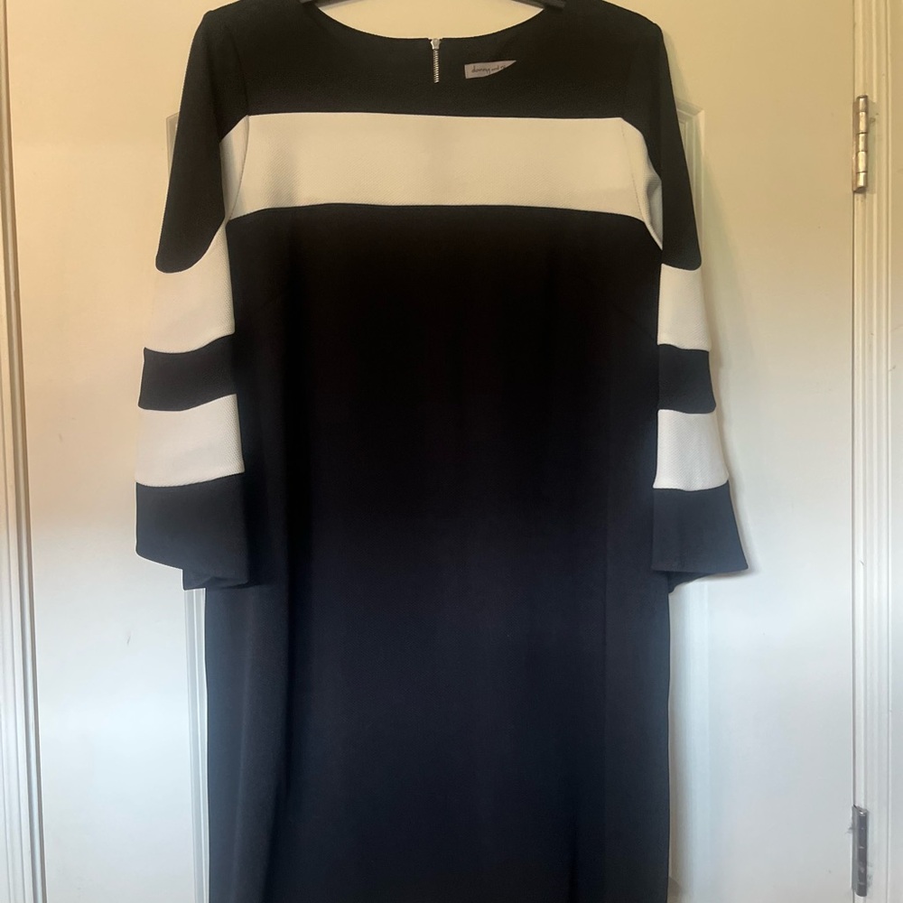 Danny & Nicole Black and White Sheath Dress with Bell Sleeves